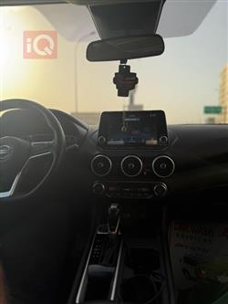 نیسان سێنترا